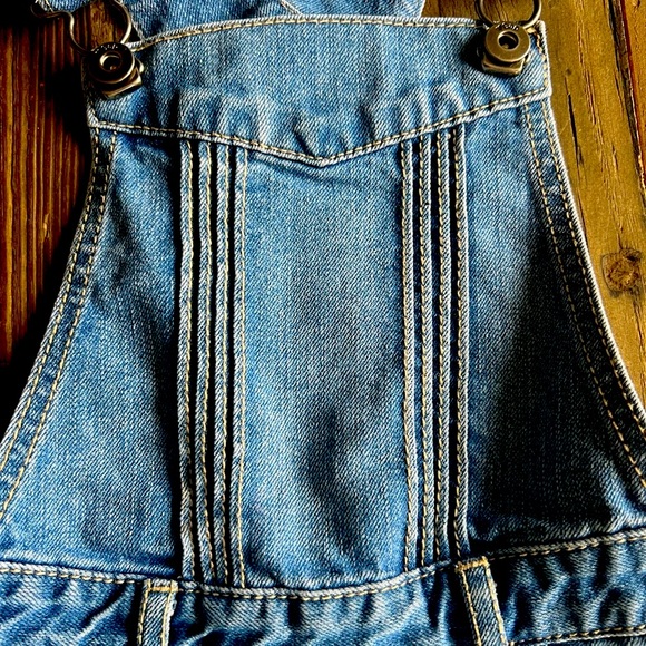 Gap jean overalls - Picture 4 of 4